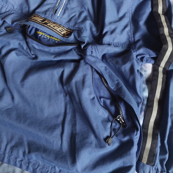 Tommy Hilfiger Vintage Quarter Zip - Picture 2 of 12